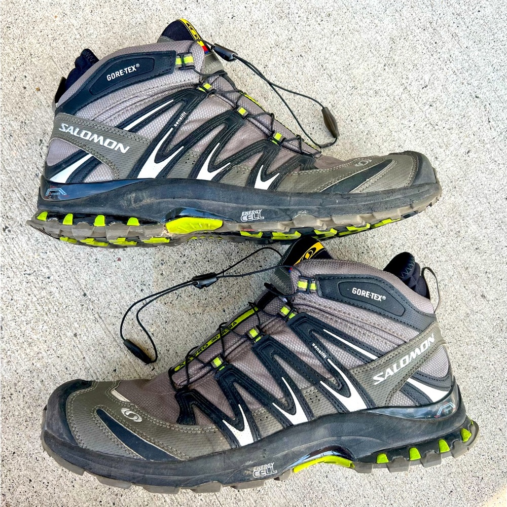 Men’s Salomon XA Pro Hiking Boots 13